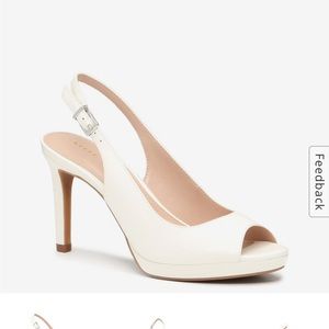 Kellie & Katie “Lowyn” white pump SZ 8.5  Brand New